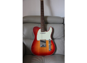 Fender [American Deluxe Series] Telecaster - Aged Cherry Sunburst Maple