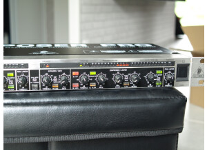 Behringer Composer Pro MDX2200 (42441)