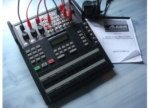 Alesis HR-16 (96015)