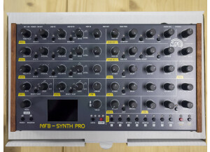 M.F.B. Synth-Pro (41494)