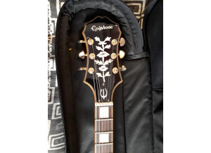 Epiphone Emperor Swingster Royale