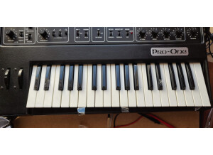 Sequential Circuits Pro-One (35678)