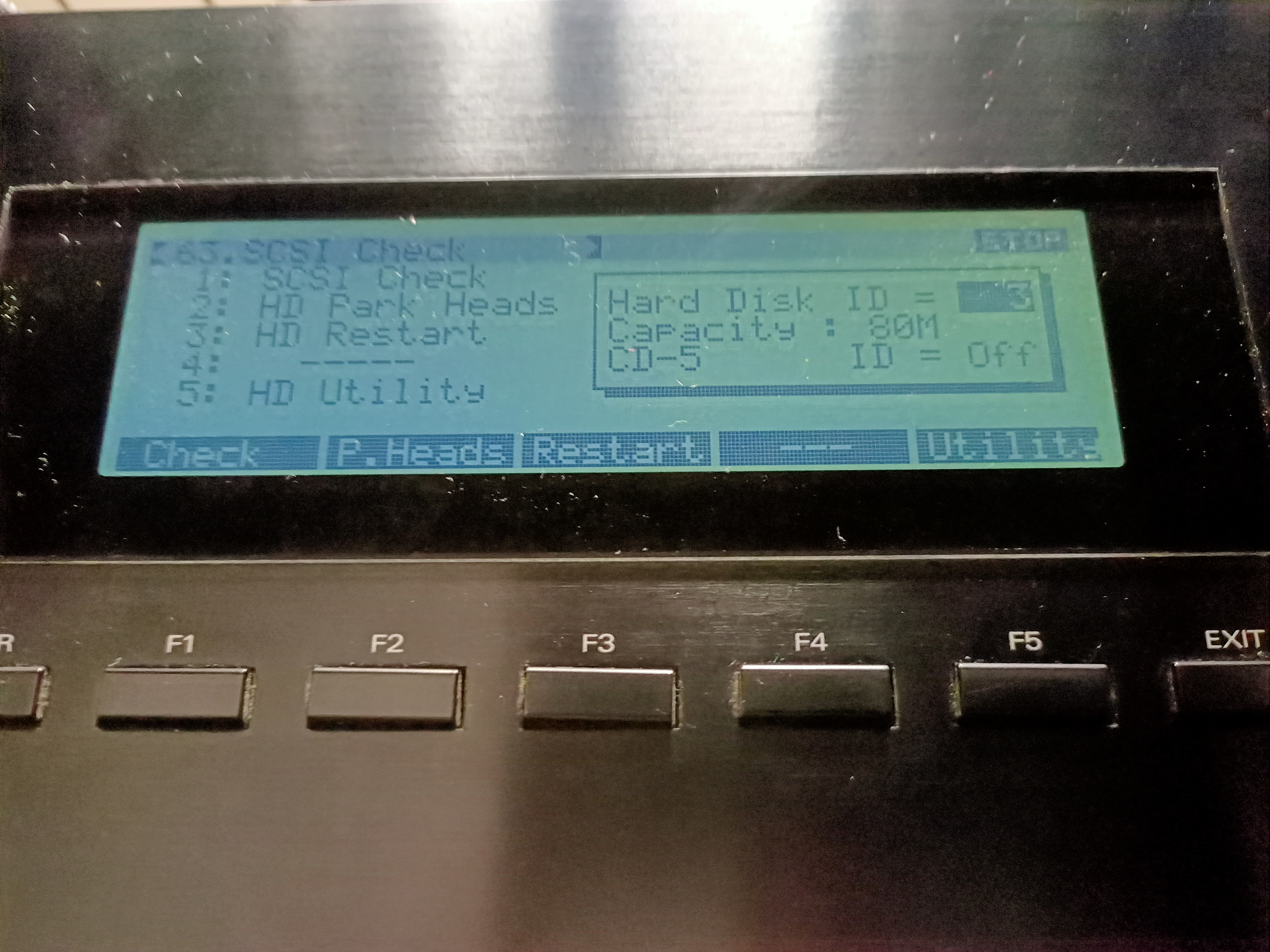 10 choix du disque sur lequel on veut mettte le systeme ou bien avec lequel on veut travailler