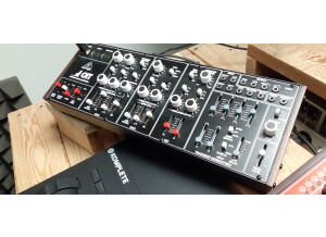 Behringer CAT Synthesizer (43583)