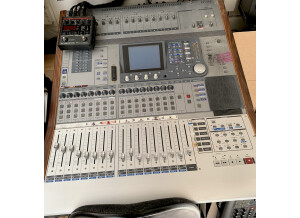 Tascam DM-3200 (99589)