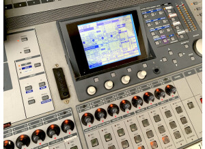 Tascam DM-3200 (22599)