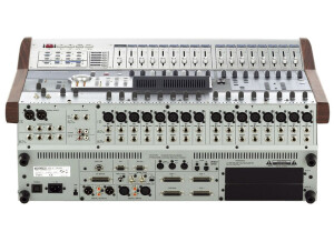Tascam DM-3200 (58218)