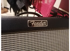 Fender Hot Rod DeVille 212 III (99285)