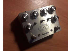 Gladio2
