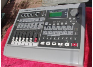 Roland VS-840 (78604)