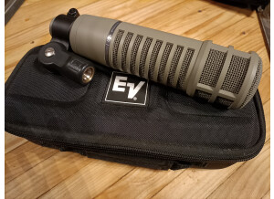 Electro-Voice RE20 (47954)