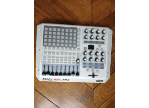 Akai Professional APC40-WH Limited Edition (13399)