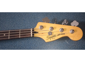 Fender_Squier_Vintage_Modified_Jazz_Bass_Tête_1