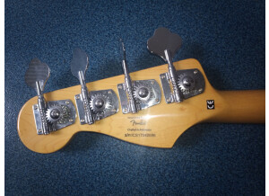 Fender_Squier_Vintage_Modified_Jazz_Bass_Tête_2