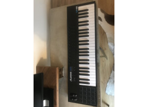 Alesis VI49 (33957)