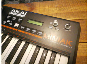 Akai Professional Miniak (9944)