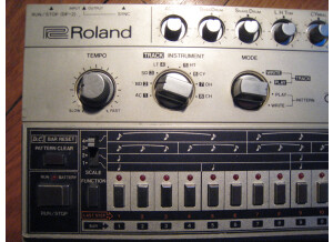 Roland TR-606 (57539)