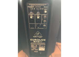 Behringer Eurolive B112W