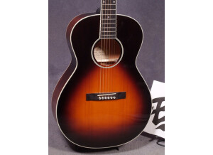 The Loar Small Body LH-200 Acoustic