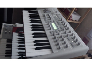 Access Music Virus TI2 Polar (63296)