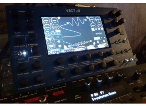 Vector Synth Vector 2 (2331)