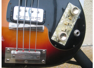 Hofner Guitars Bass 182 (90586)