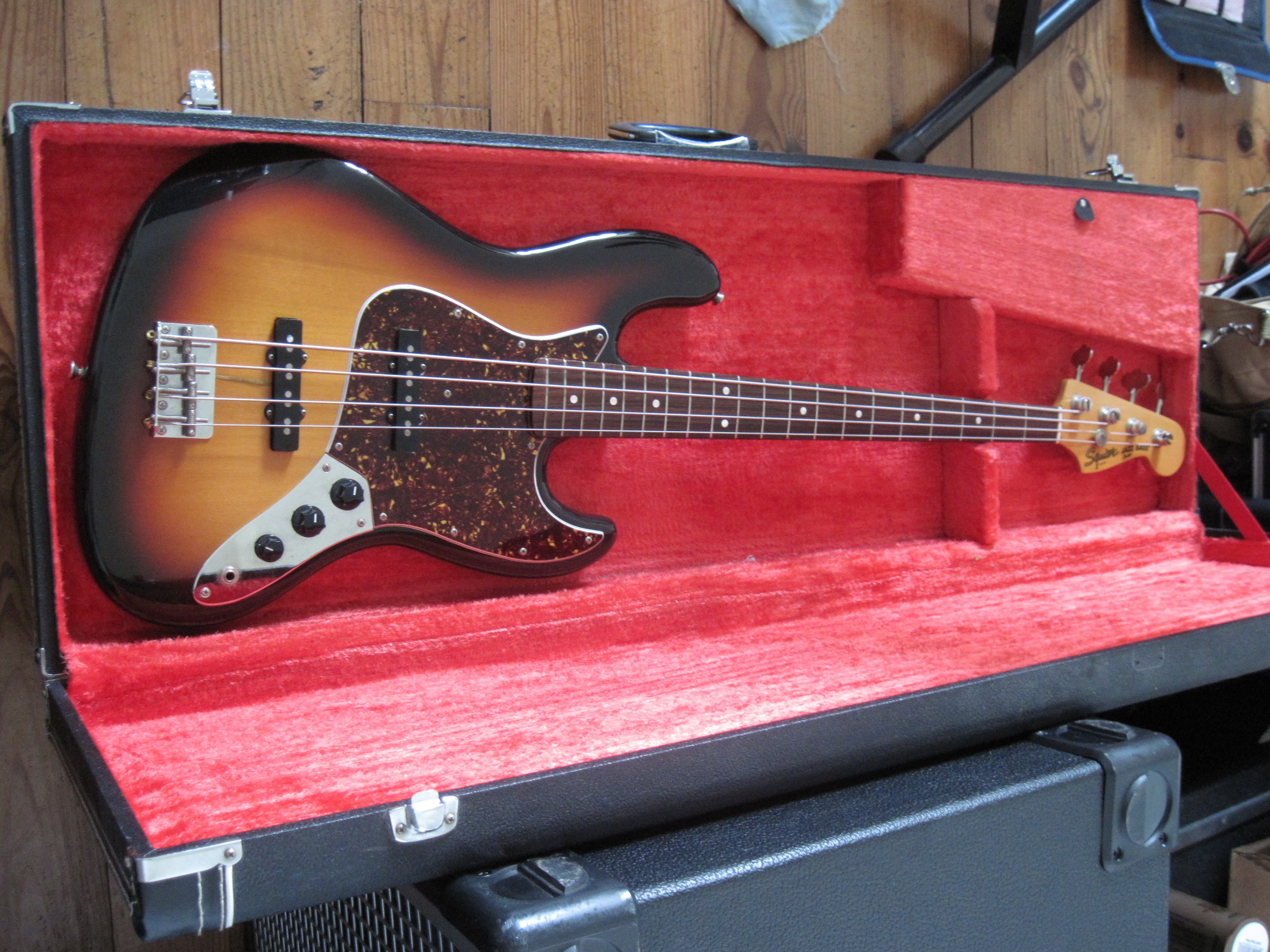 Squier Jazz Bass (Made in Japan)