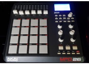 Akai Professional MPD26 (16901)