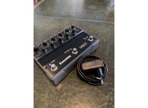 76E64CAC-0E25-4FDD-A416-FB179E6C76FF