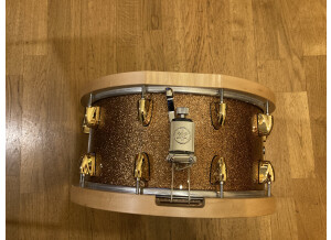 D2CC9040-6F17-44B6-B152-5321DB39D8E8