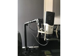 FF17791A-A5CC-4401-A0F7-9DF38098616A