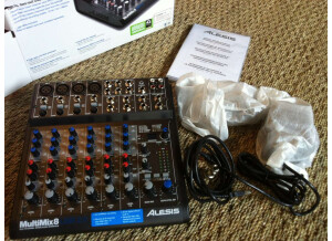 Alesis MultiMix 8 USB 2.0 (84371)