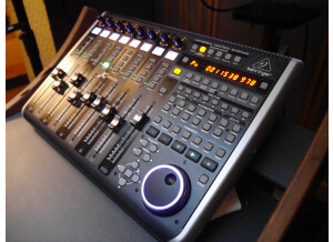 Behringer X-Touch (84704)