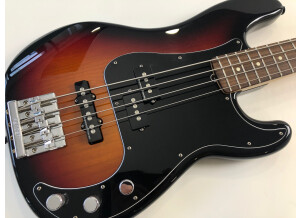 Fender American Performer Precision Bass (26780)