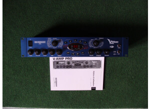 Behringer V-Amp Pro (3710)