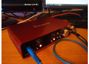 Focusrite Scarlett2 2i4 (34845)