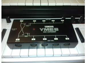 Yamaha YME8 MIDI Expander