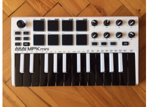 Akai Professional MPK Mini MKII (30344)