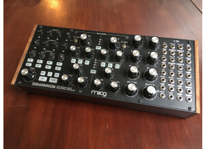 moog-music-subharmonicon-3806282