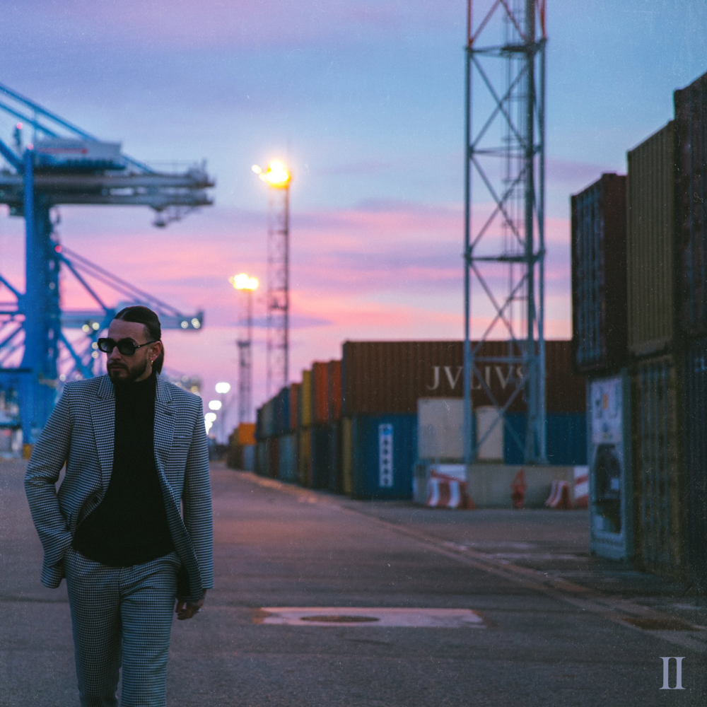 85db97c39f2452519539a2ed23e80e4f.1000x1000x1