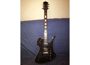 B.C. Rich Platinum Mockingbird (78300)