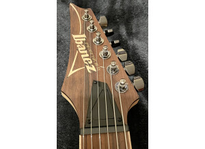 A2FC2C09-0D10-4312-A7AD-CF9B085A320D