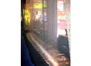 ...en passant par le rideau de pluie : tous les effets étaient de sortie.