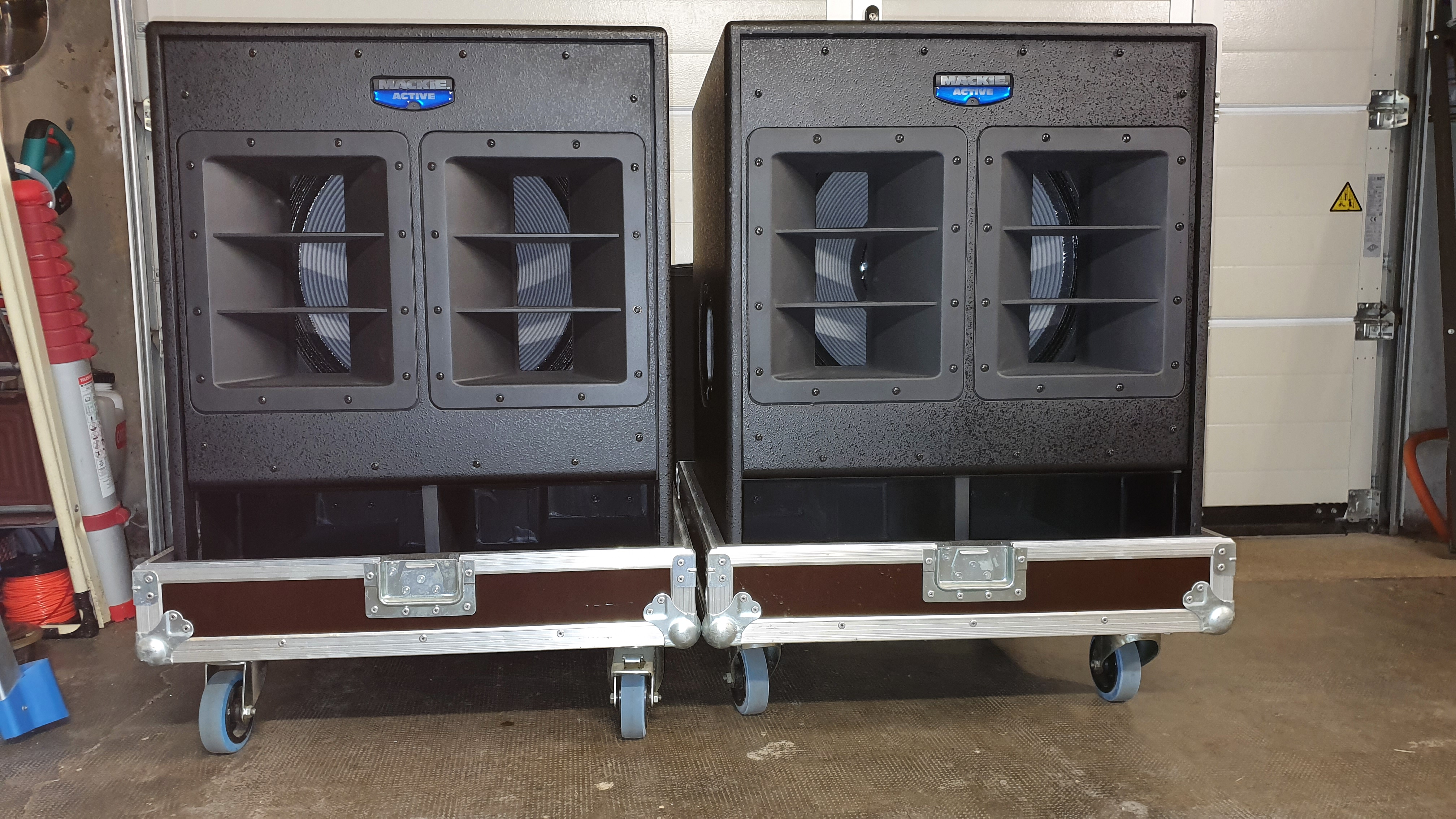 MACKIE SONO FACE FLYCASES 