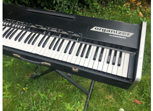 FEC6FDD7-CBA6-474C-A26C-AC5FF7358CC0