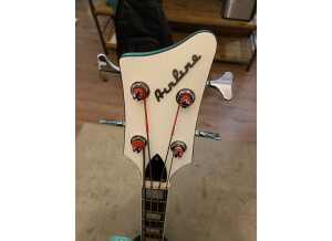 8983FE77-0718-4560-805A-1F7F9511FC96