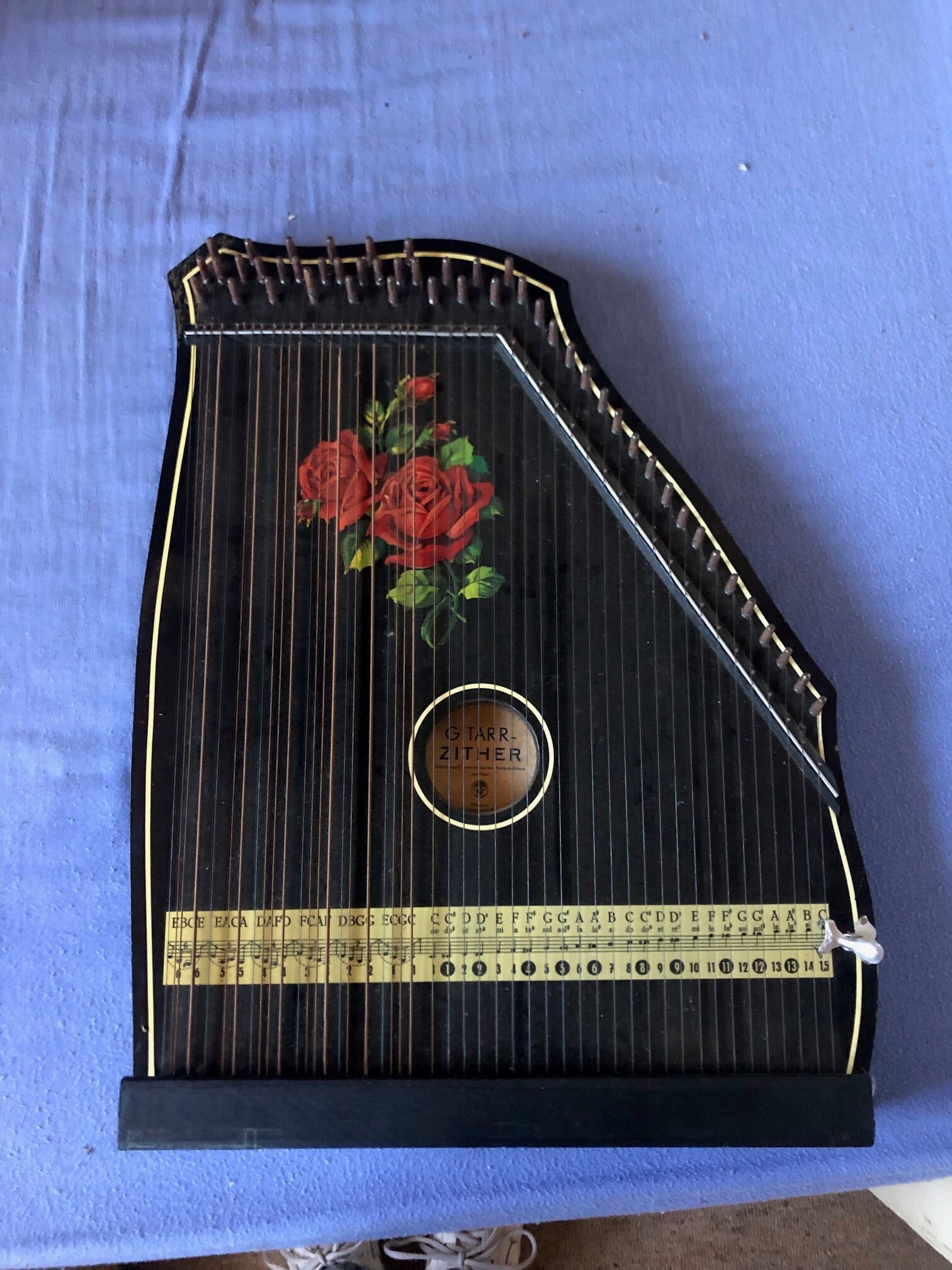 Vends cithare Allemande (ex RDA)