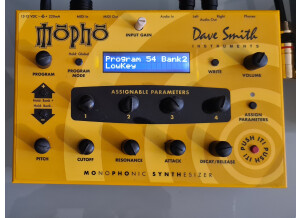 Dave Smith Instruments Mopho (81984)
