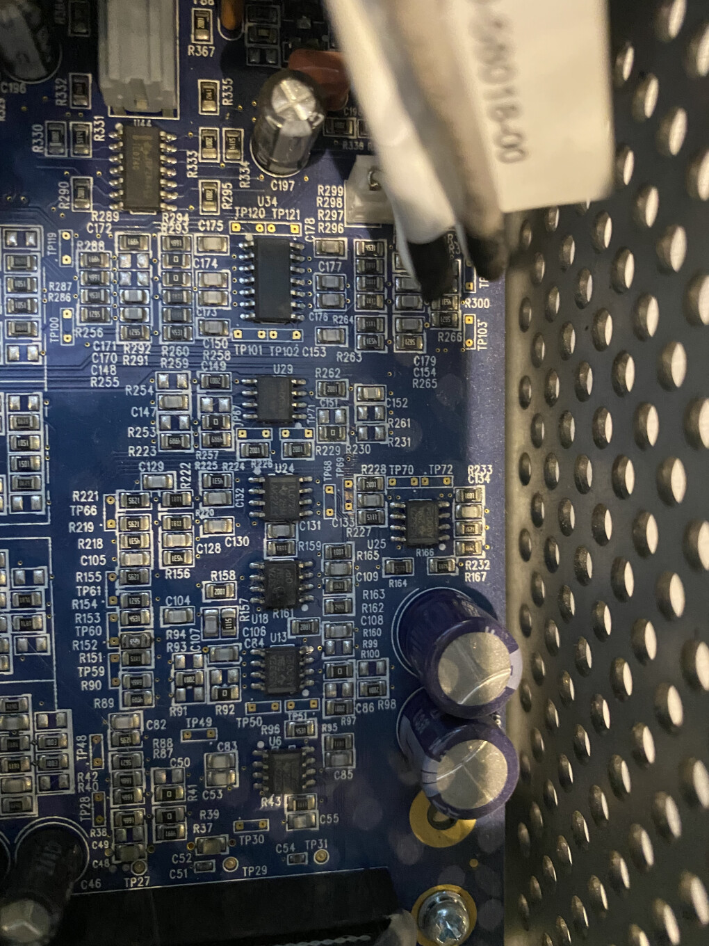 4094646.jpg 4094646.jpg