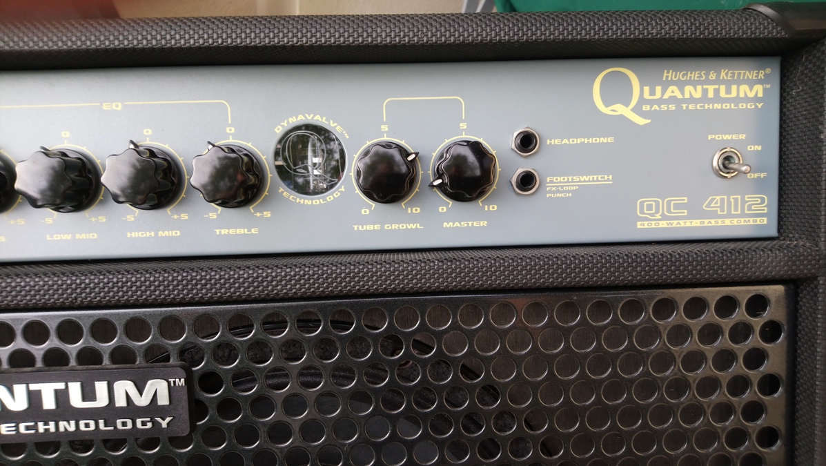 Photos et images Hughes & Kettner QC 412 - Audiofanzine